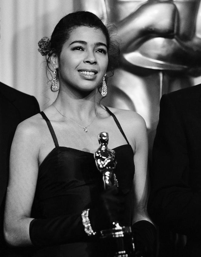 Read more about the article Death of Irene Cara, singer of “Fame” and “Flashdance”